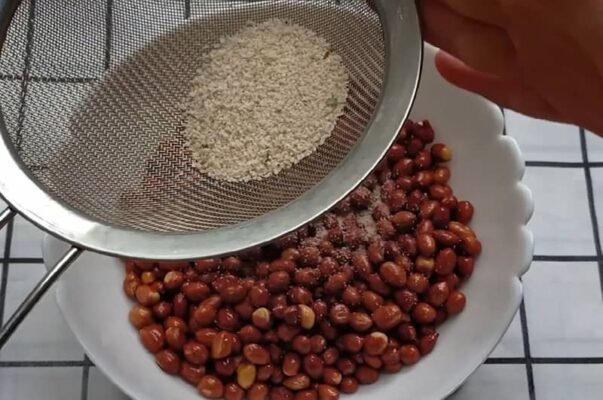 cách làm đậu phộng rang muối